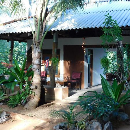 Yala Avian Eye Safari Apartman Buttala Kültér fotó