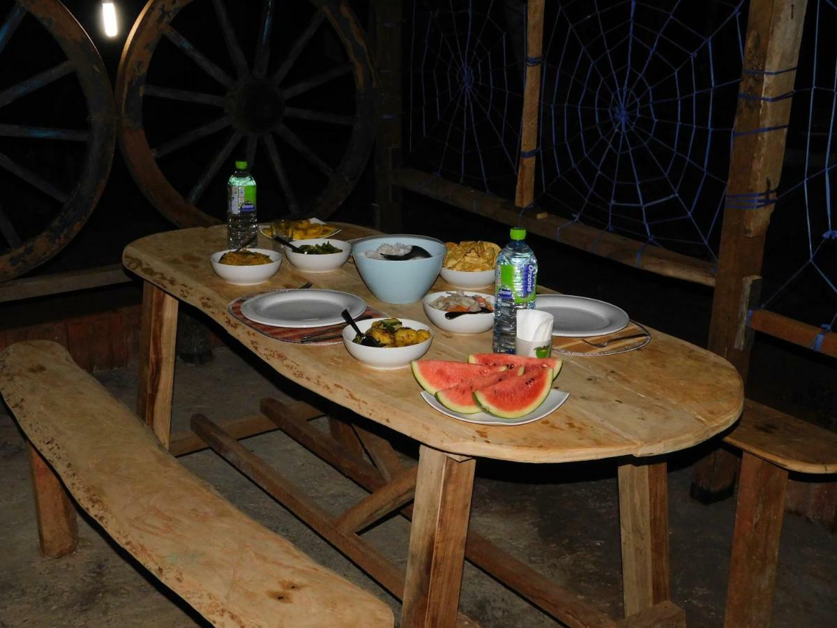 Yala Avian Eye Safari Apartman Buttala Kültér fotó